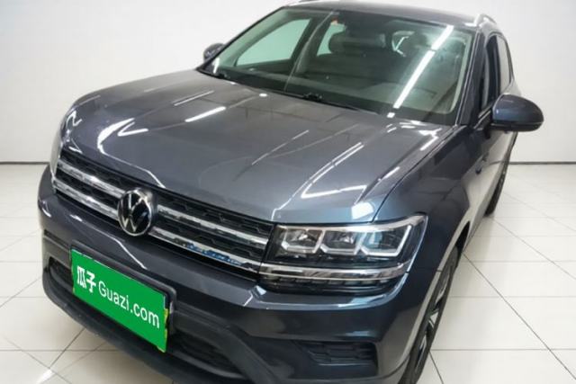 Używany Volkswagen Tharu 2021 280TSI Two-Wheel Drive Comfort Edition