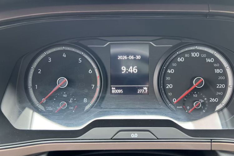 Used Volkswagen Tharu 2021 280TSI Two-Wheel Drive Comfort Edition Odometer Close Up