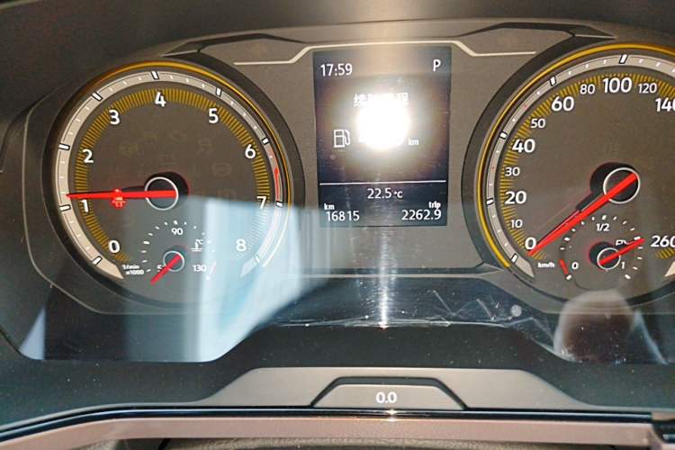 Used Volkswagen Tharu 2021 280TSI Two-Wheel Drive Comfort Edition Odometer Close Up