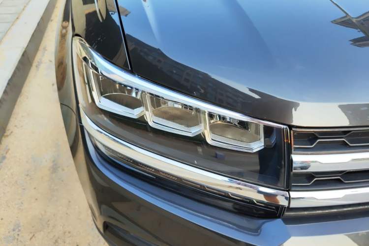 Used Volkswagen Tharu 2021 280TSI Two-Wheel Drive Trend Edition Right Front Headlight
