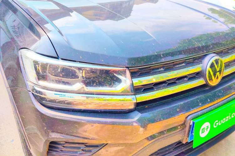 Used Volkswagen Tharu 2021 280TSI Two-Wheel-Drive Luxury Plus Edition Right Front Headlight