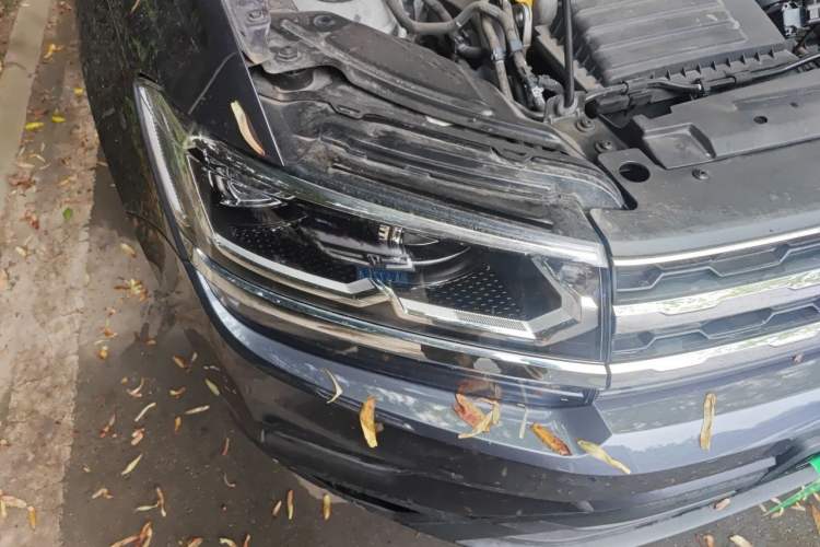 Used Volkswagen Tharu 2021 280TSI Two-Wheel-Drive Luxury Plus Edition Right Front Headlight