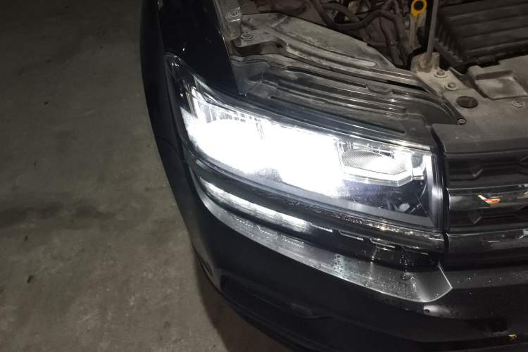 Used Volkswagen Tharu 2021 280TSI Two-Wheel Drive Comfort Edition Right Front Headlight