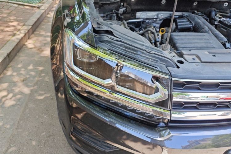 Used Volkswagen Tharu 2021 280TSI Two-Wheel-Drive Luxury Plus Edition Right Front Headlight