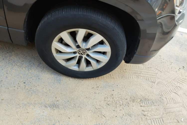 Used Volkswagen Tharu 2021 280TSI Two-Wheel Drive Trend Edition Right Front Wheel Hub