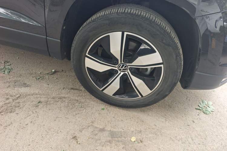 Used Volkswagen Tharu 2021 280TSI Two-Wheel Drive Comfort Edition Right Front Wheel Hub