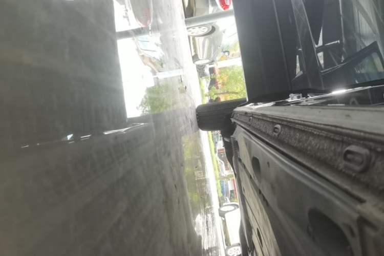 Used Volkswagen Tharu 2021 280TSI Two-Wheel Drive Trend Edition Right Side Sill