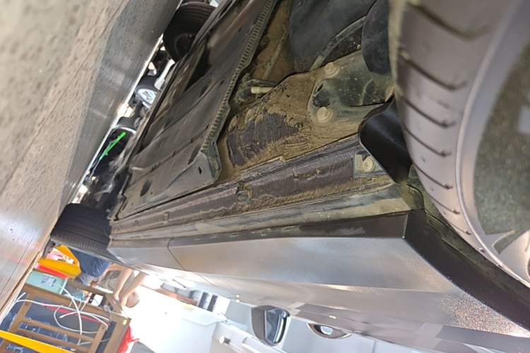 Used Volkswagen Tharu 2021 280TSI Two-Wheel Drive Comfort Edition Right Side Sill