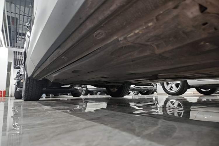 Used Volkswagen Tharu 2021 280TSI Two-Wheel Drive Trend Edition Right Side Sill