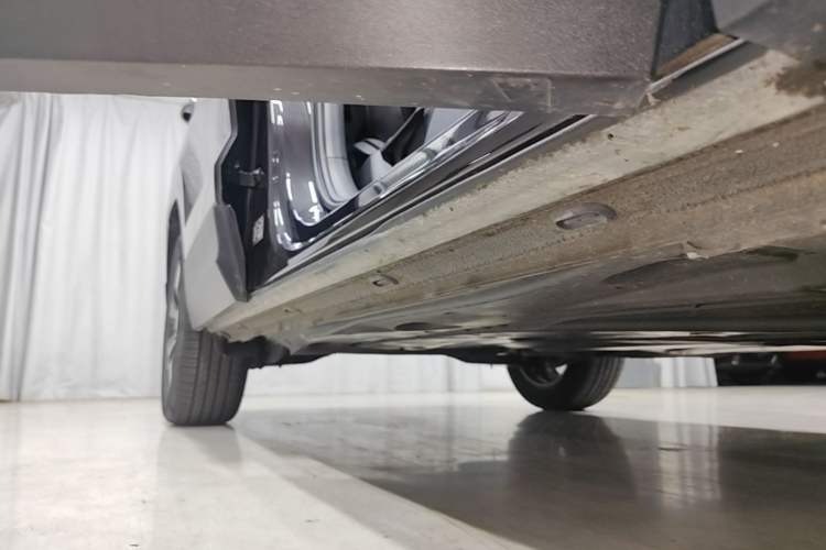 Used Volkswagen Tharu 2021 280TSI Two-Wheel Drive Comfort Edition Right Side Sill