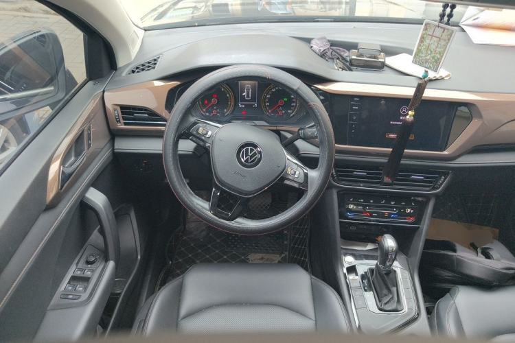 Used Volkswagen Tharu 2021 280TSI Two-Wheel-Drive Luxury Plus Edition Steering Wheel