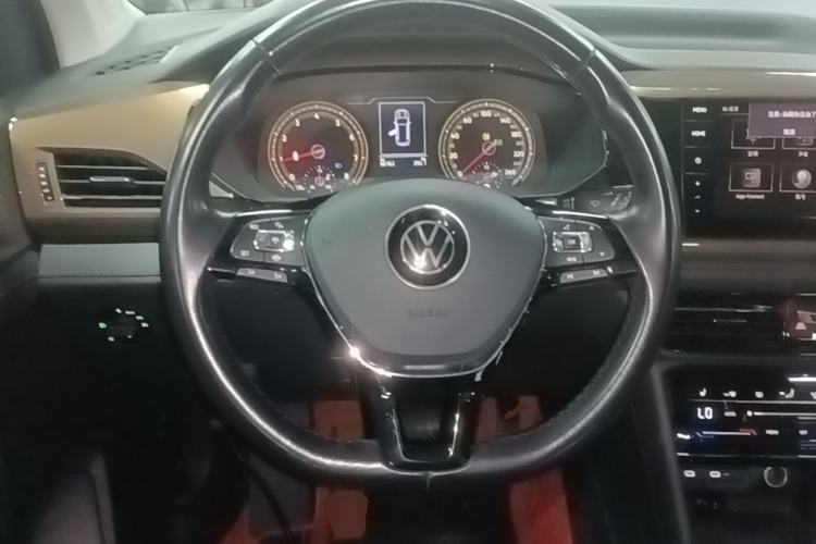 Used Volkswagen Tharu 2021 280TSI Two-Wheel-Drive Luxury Plus Edition Steering Wheel