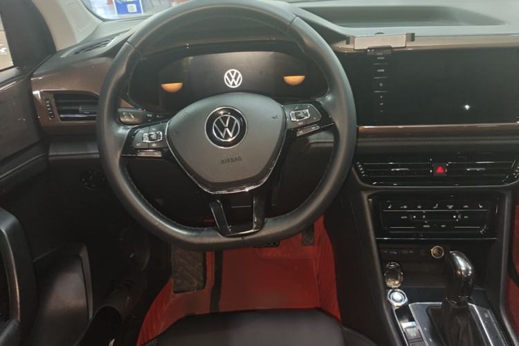 Used Volkswagen Tharu 2021 280TSI Two-Wheel-Drive Luxury Plus Edition Steering Wheel