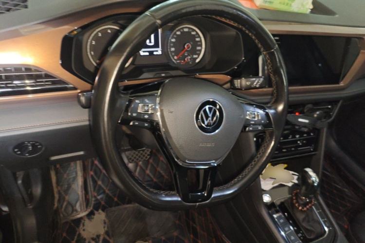 Used Volkswagen Tharu 2021 280TSI Two-Wheel-Drive Luxury Plus Edition Steering Wheel