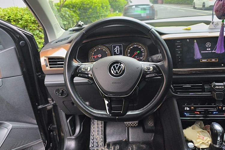 Used Volkswagen Tharu 2021 280TSI Two-Wheel-Drive Luxury Edition Steering Wheel