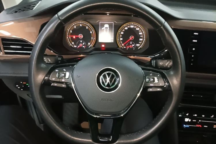 Used Volkswagen Tharu 2021 280TSI Two-Wheel-Drive Luxury Plus Edition Steering Wheel