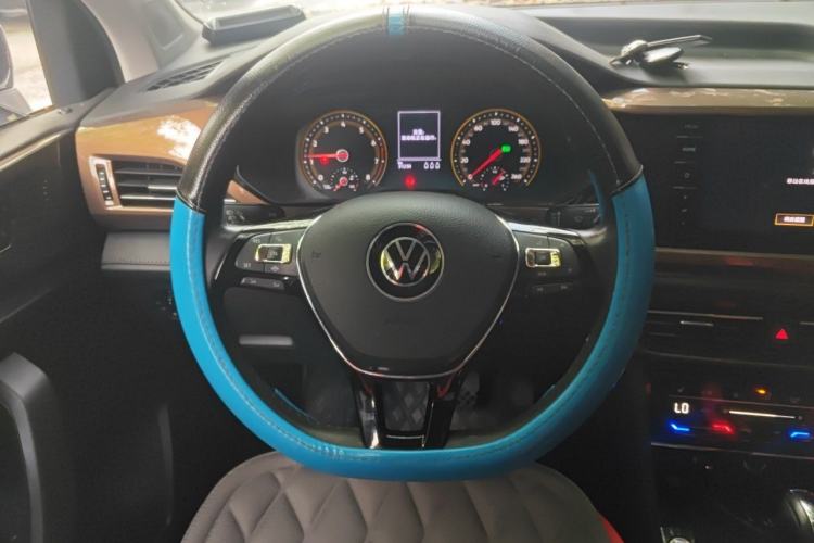 Used Volkswagen Tharu 2021 280TSI Two-Wheel-Drive Luxury Plus Edition Steering Wheel