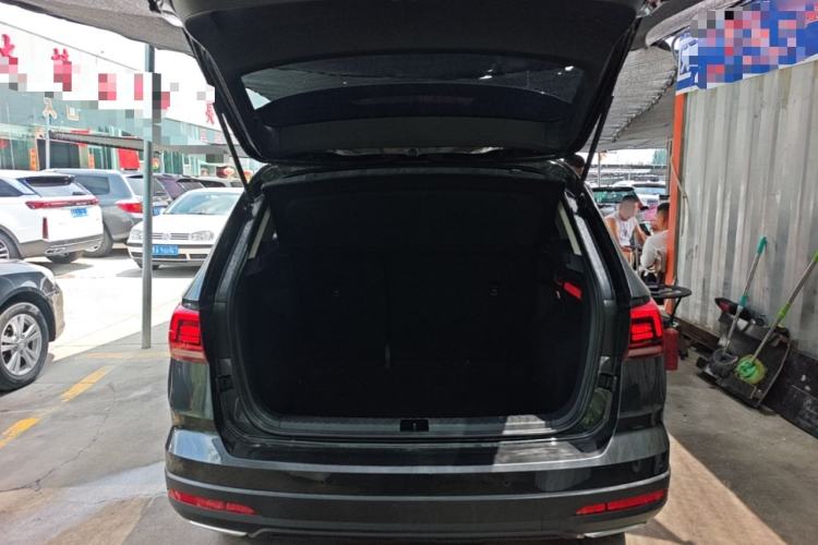 Used Volkswagen Tharu 2021 280TSI Two-Wheel Drive Comfort Edition Trunk