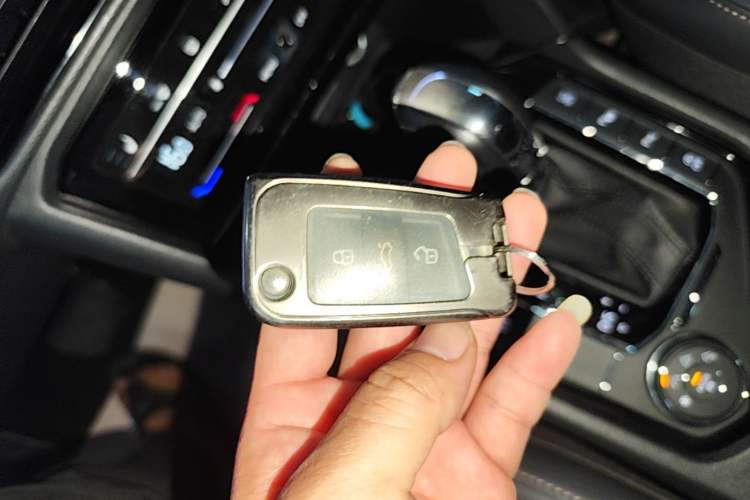 Used Volkswagen Tharu 2021 330TSI Four-Wheel Drive Flagship Edition Vehicle Key