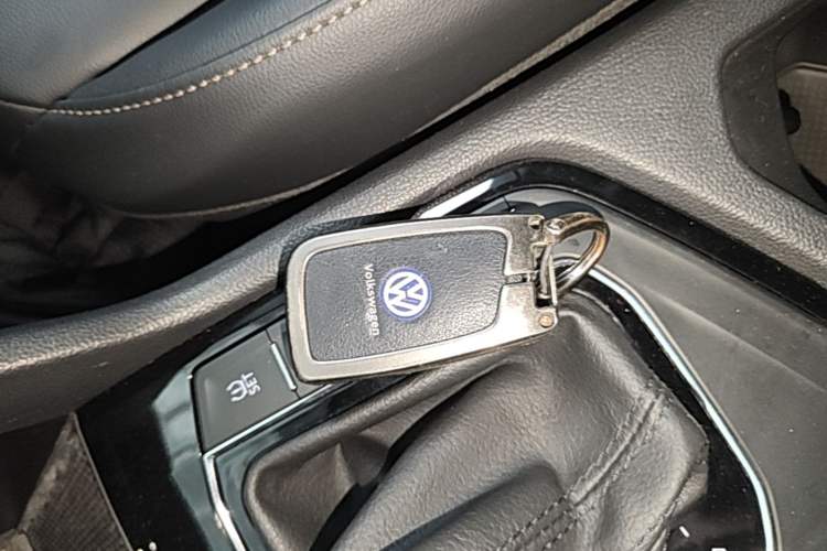 Used Volkswagen Tharu 2021 280TSI Two-Wheel Drive Comfort Edition Vehicle Key
