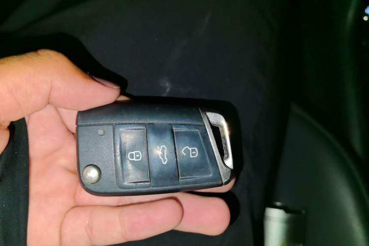 Used Volkswagen Tharu 2021 280TSI Two-Wheel-Drive Luxury Plus Edition Vehicle Key
