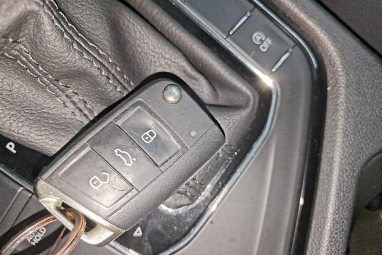 Used Volkswagen Tharu 2021 280TSI Two-Wheel-Drive Luxury Plus Edition Vehicle Key