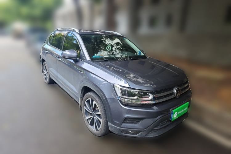 Used Volkswagen Tharu 2021 280TSI Two-Wheel-Drive Luxury Edition Front Right 45 Deg