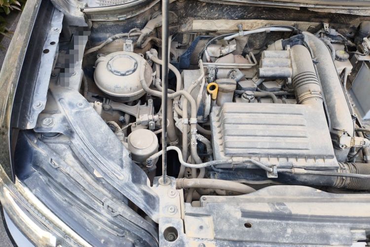 Used Volkswagen Tharu 2021 280TSI Two-Wheel-Drive Luxury Plus Edition Engine Bay Right