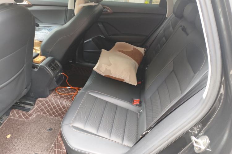 Used Volkswagen Tharu 2021 280TSI Two-Wheel-Drive Luxury Plus Edition Left Rear Seat