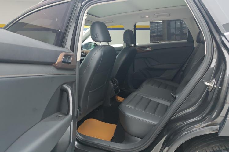 Used Volkswagen Tharu 2021 280TSI Two-Wheel-Drive Luxury Plus Edition Left Rear Seat