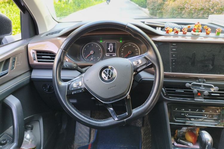 Used Volkswagen Tharu 2021 280TSI Two-Wheel-Drive Luxury Plus Edition Steering Wheel