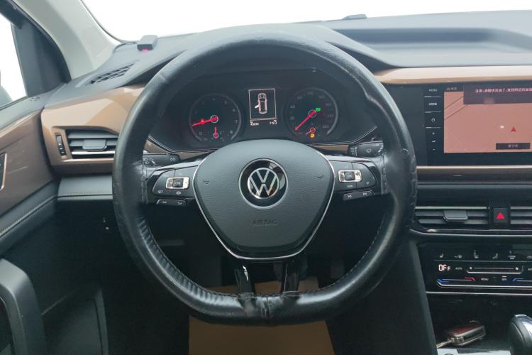 Used Volkswagen Tharu 2021 280TSI Two-Wheel-Drive Luxury Plus Edition Steering Wheel