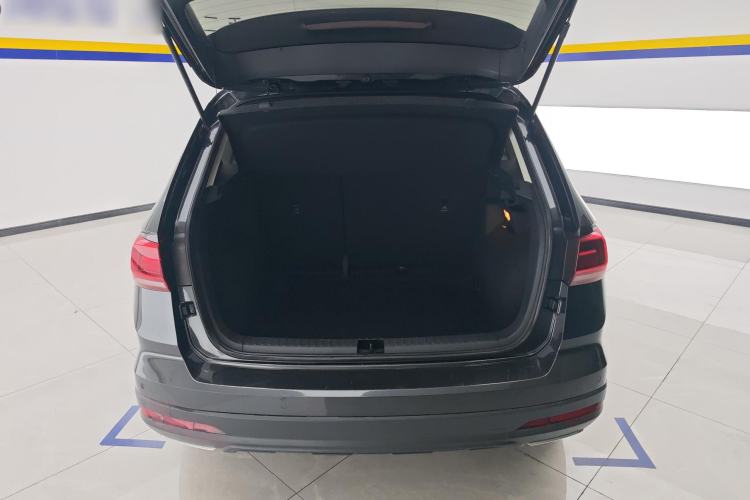 Used Volkswagen Tharu 2021 280TSI Two-Wheel-Drive Luxury Plus Edition Trunk