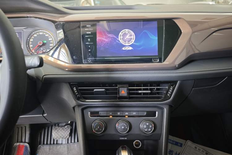 Used Volkswagen Tharu 2021 280TSI Two-Wheel Drive Comfort Edition Audio And AC Panel