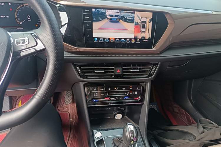 Used Volkswagen Tharu 2021 330TSI Four-Wheel Drive Flagship Edition Audio And AC Panel