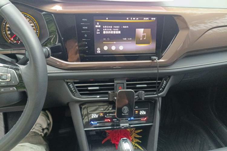 Used Volkswagen Tharu 2021 280TSI Two-Wheel Drive Comfort Edition Audio And AC Panel