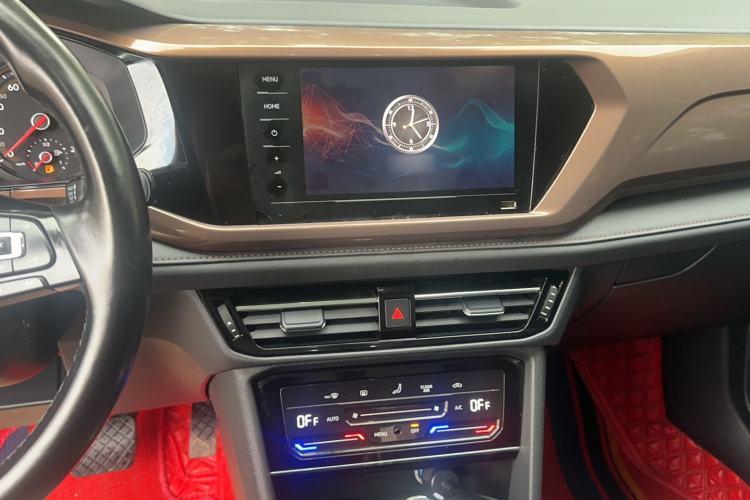 Used Volkswagen Tharu 2021 280TSI Two-Wheel Drive Comfort Edition Audio And AC Panel