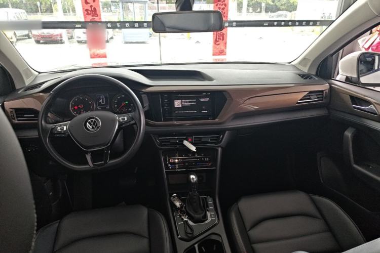 Used Volkswagen Tharu 2021 280TSI Two-Wheel Drive Comfort Edition Center Console