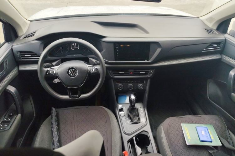 Used Volkswagen Tharu 2021 280TSI Two-Wheel Drive Trend Edition Center Console