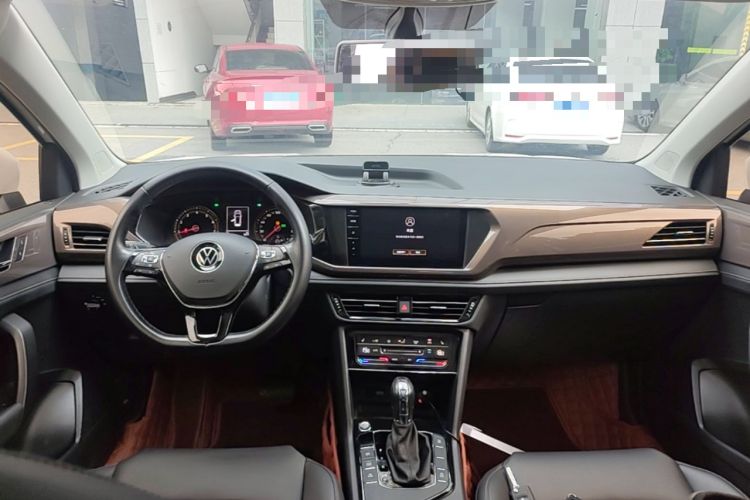 Used Volkswagen Tharu 2021 280TSI Two-Wheel Drive Comfort Edition Center Console