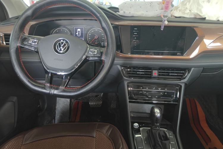 Used Volkswagen Tharu 2021 280TSI Two-Wheel Drive Comfort Edition Center Console