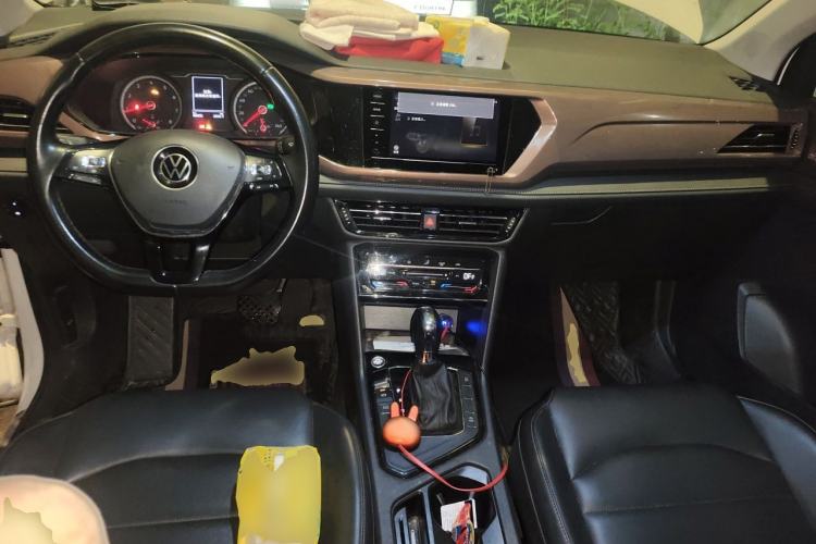 Used Volkswagen Tharu 2021 280TSI Two-Wheel Drive Comfort Edition Center Console