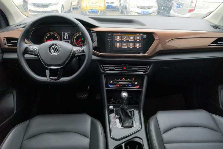 Used Volkswagen Tharu 2021 280TSI Two-Wheel Drive Comfort Edition Center Console