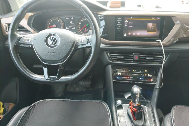 Used Volkswagen Tharu 2021 280TSI Two-Wheel Drive Comfort Edition Center Console