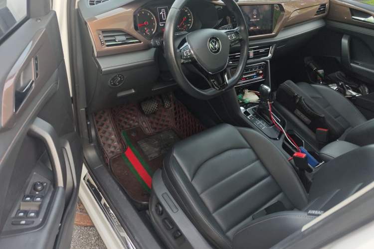 Used Volkswagen Tharu 2021 280TSI Two-Wheel-Drive Luxury Plus Edition Driver Seat