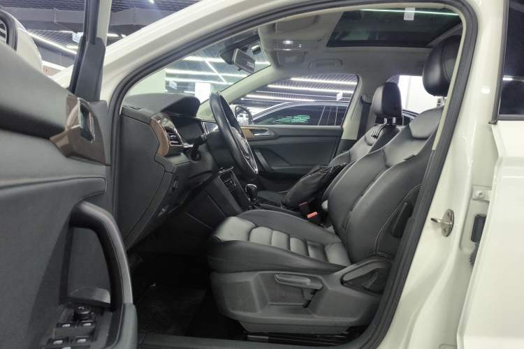 Used Volkswagen Tharu 2021 280TSI Two-Wheel Drive Comfort Edition Driver Seat