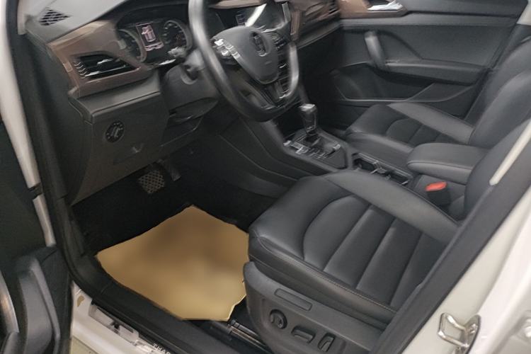 Used Volkswagen Tharu 2021 280TSI Two-Wheel-Drive Luxury Plus Edition Driver Seat