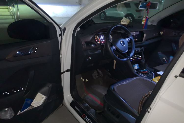 Used Volkswagen Tharu 2021 280TSI Two-Wheel-Drive Luxury Plus Edition Driver Seat