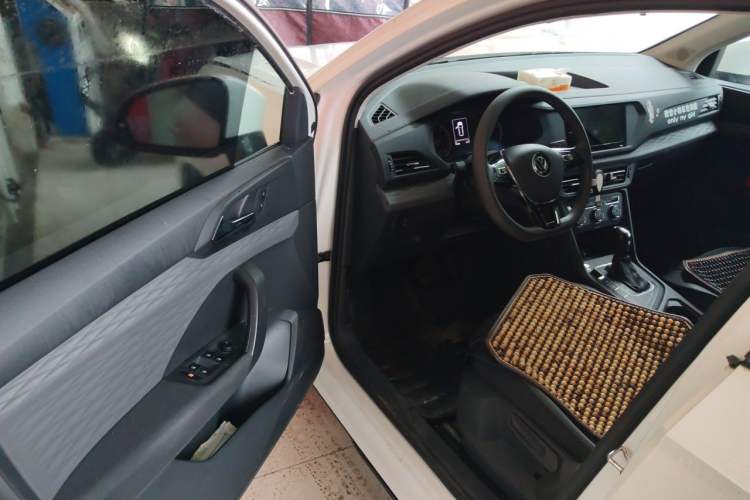 Used Volkswagen Tharu 2021 280TSI Two-Wheel Drive Trend Edition Driver Seat