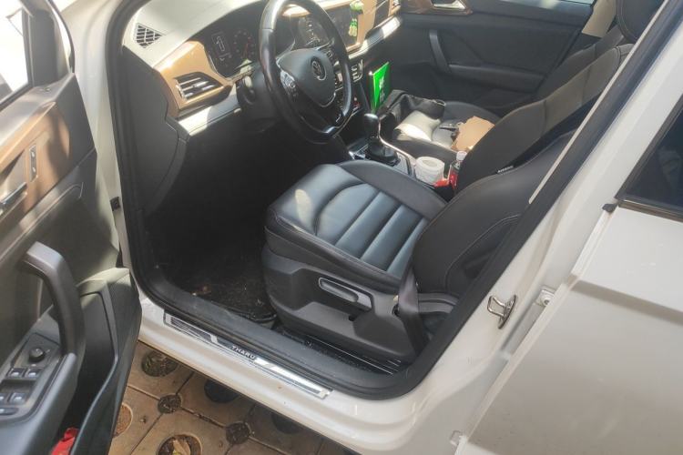 Used Volkswagen Tharu 2021 280TSI Two-Wheel-Drive Luxury Edition Driver Seat